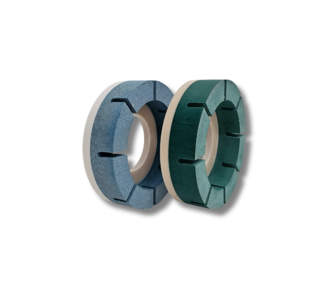 Disc cupă finisare segmentat, diametru exterior 150, interior 70 mm, grosime 40 mm, cu platan, granulație 40/60/80, BK 40/60/80 PR6, cant