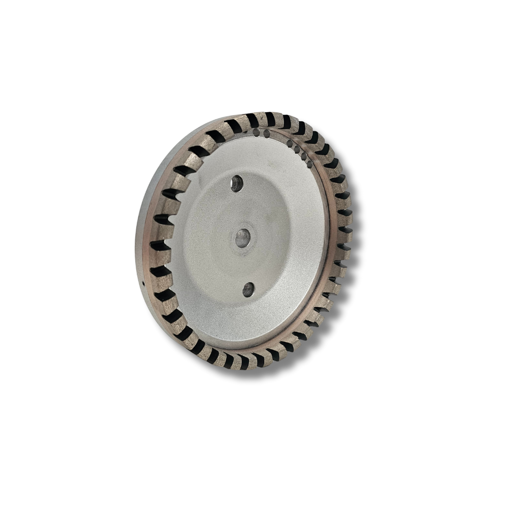 Disc cupă diamantat segmentat, dimensiuni exterior 150x8x8, interior 12 mm, 36 segmente, H=40, granulație 140, SINGIP(MCM 11 - pos.2) 3 Disc cupă diamantat segmentat, dimensiuni exterior 150x8x8, interior 12 mm, 36 segmente, H=40, granulație 140, SINGIP(MCM 11 - pos.2) - imagine 3