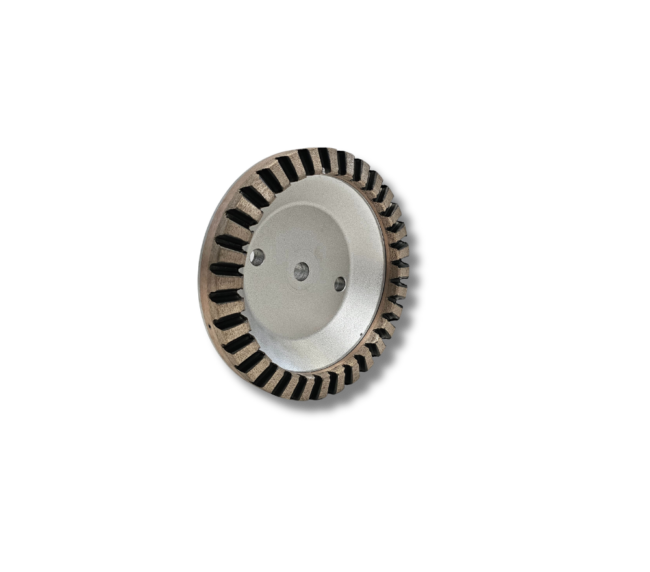 Disc cupă diamantat segmentat, dimensiuni exterior 150x15x7, interior 12 mm, 15°, 32 segmente, H=40 mm, granulație 100, SINGIP ( MCM 9-pos.1)